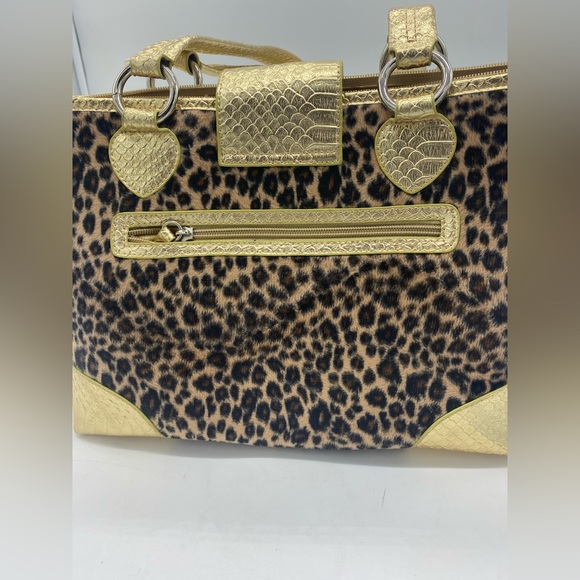 Beautiful fuzzy animal print bag, brand new - Picture 4 of 6